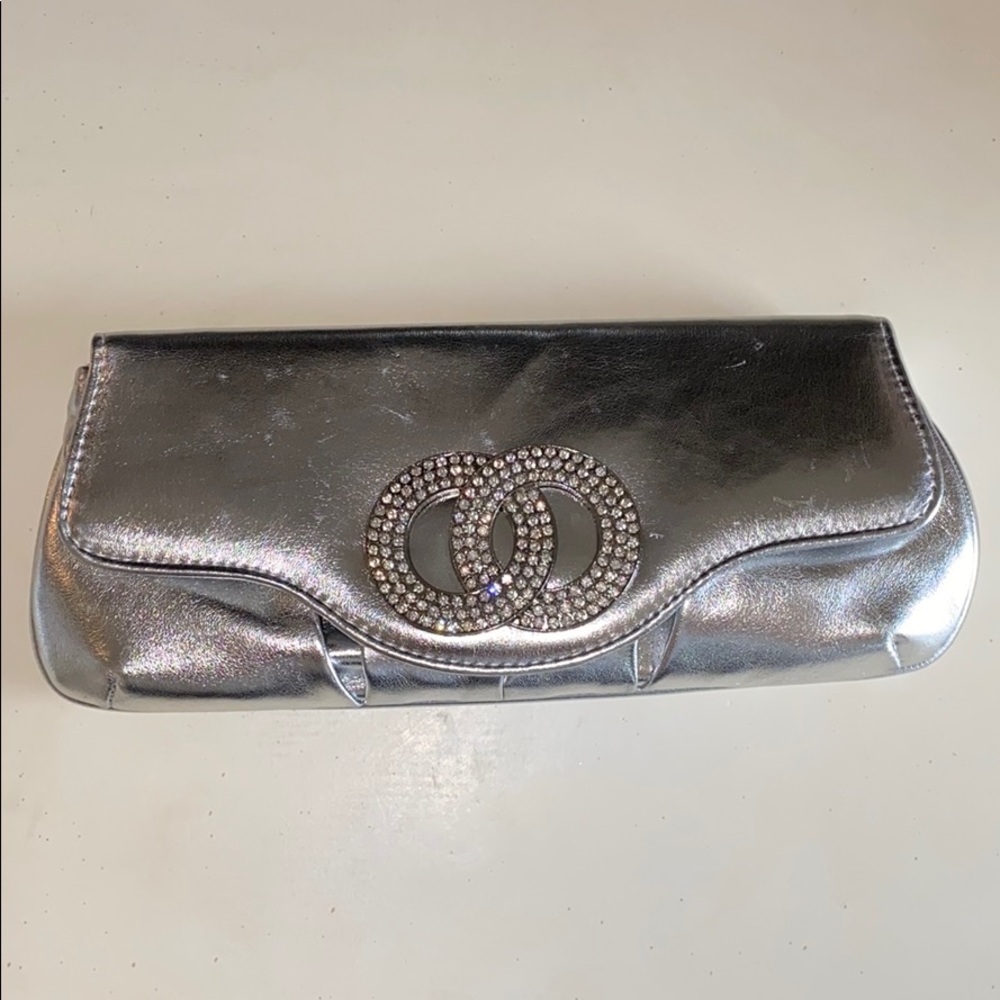 Shiny Silver Clutch